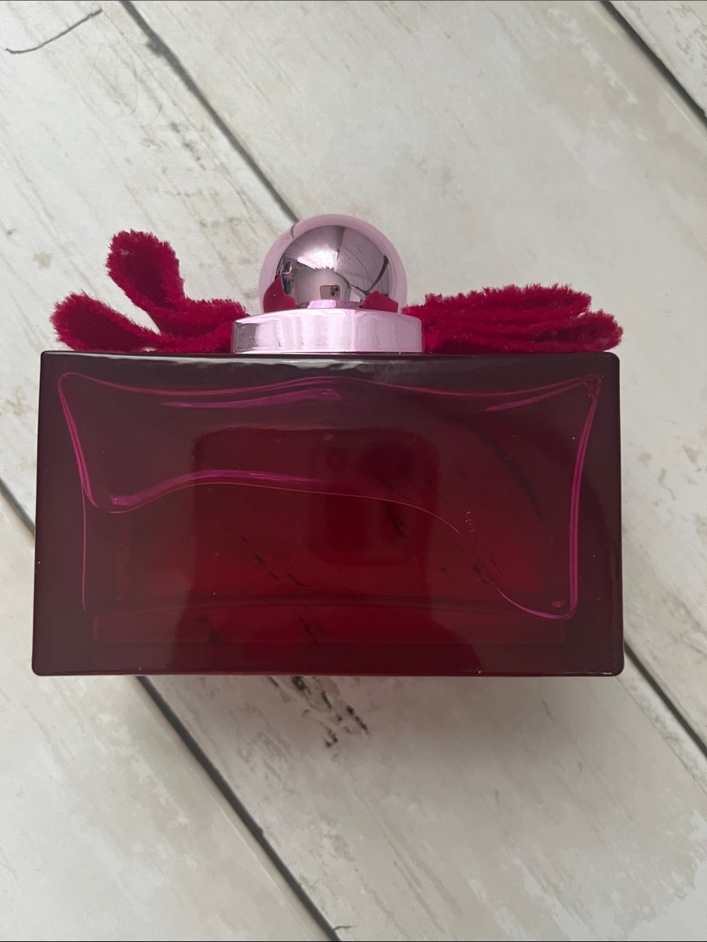 Salvatore Ferragamo Signorina Ribelle - Deep Raspberry Red Glass with Silver Cap - Picture 2 of 5